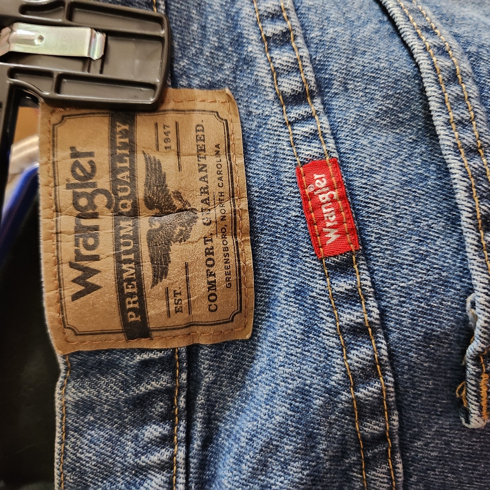 Classic Blue Denim Jeans - Picture 2 of 3